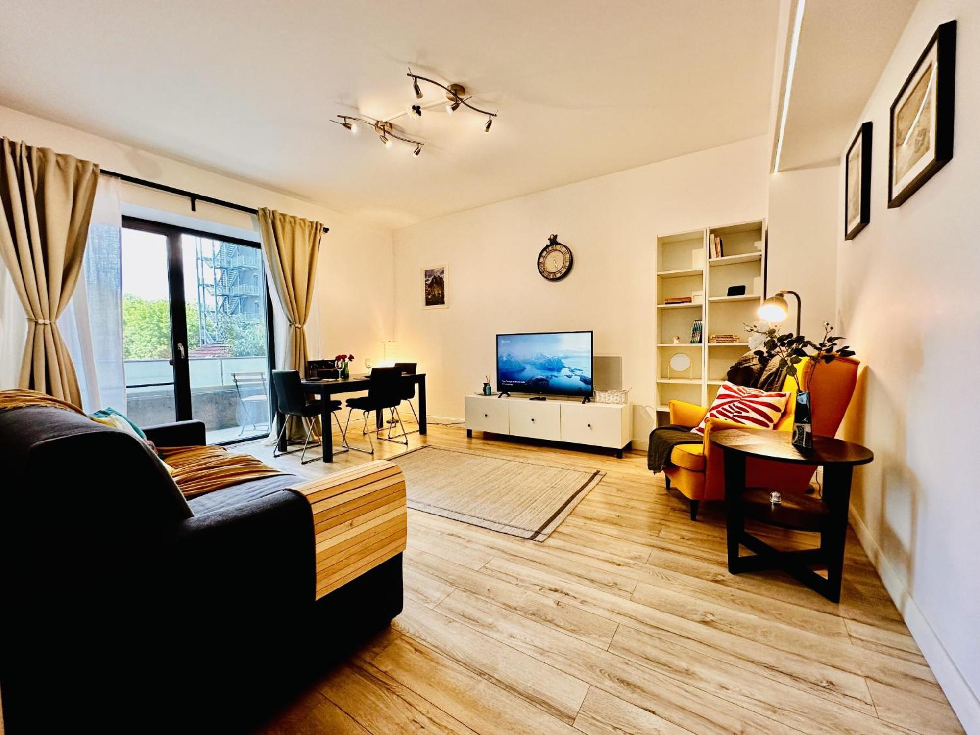 Novum Comfort Букурещ Екстериор снимка
